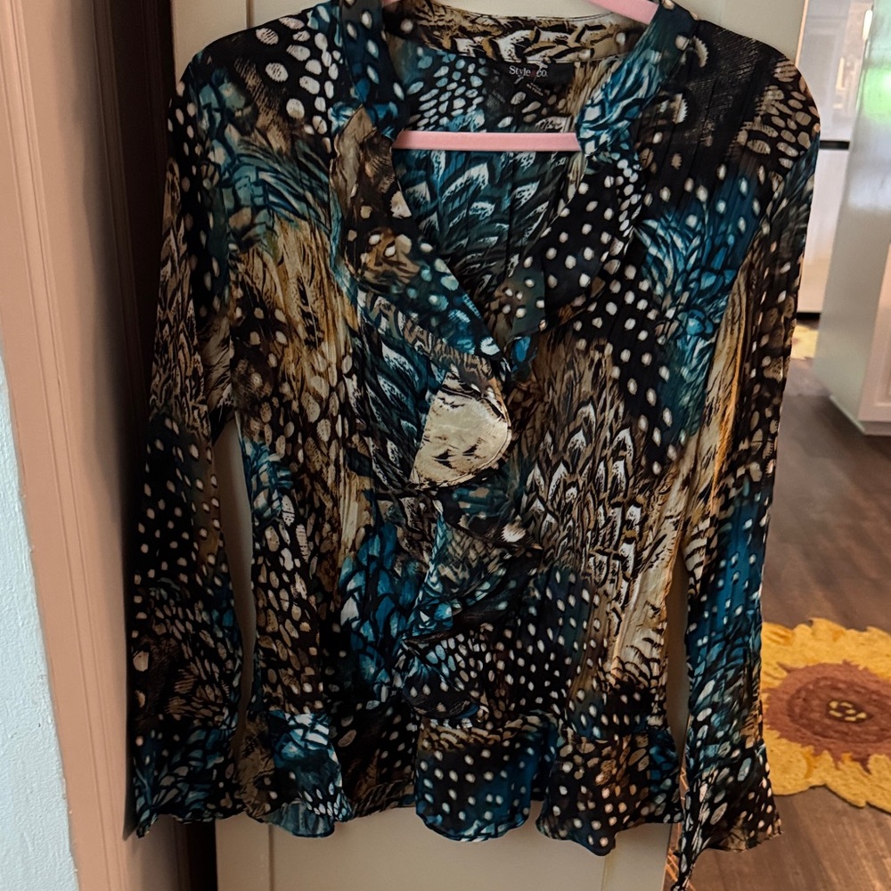Stylish Teal & Black Printed Long-Sleeve Women's Top